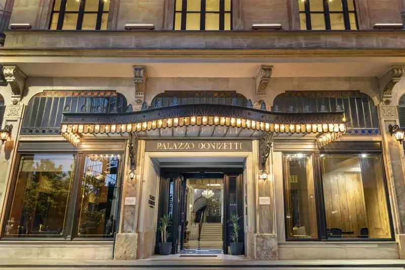 Palazzo Donizetti Istanbul, Tapestry Collection by Hilton