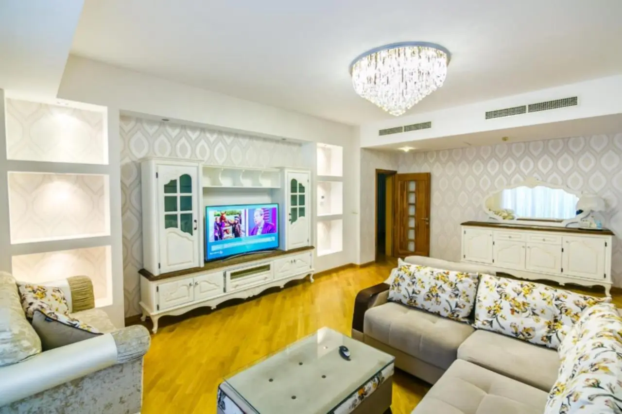 Luxury Apartment Nizami street