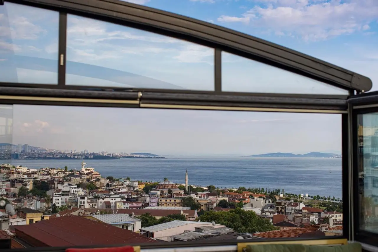 Grand Balyan Hotel & Restaurant