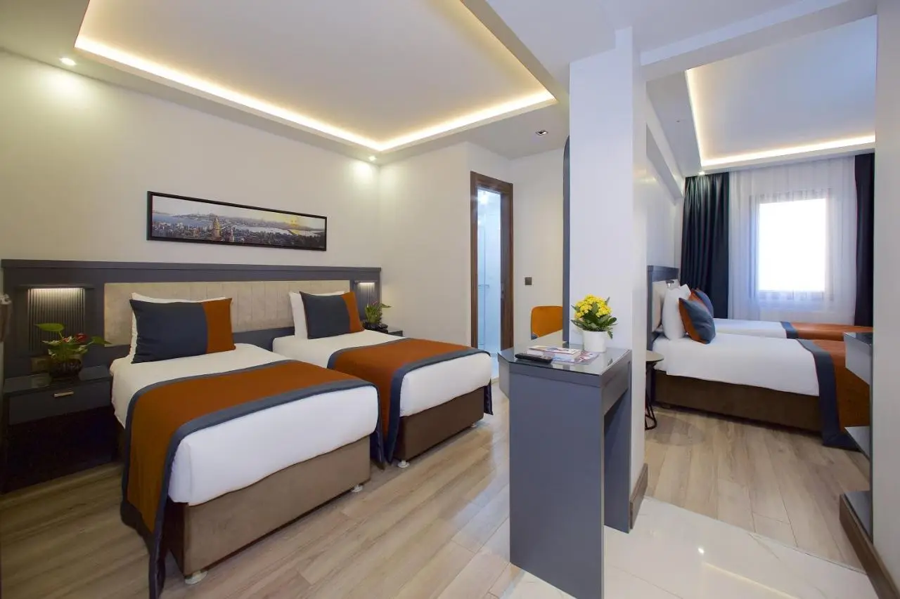 Hotel Eyfel