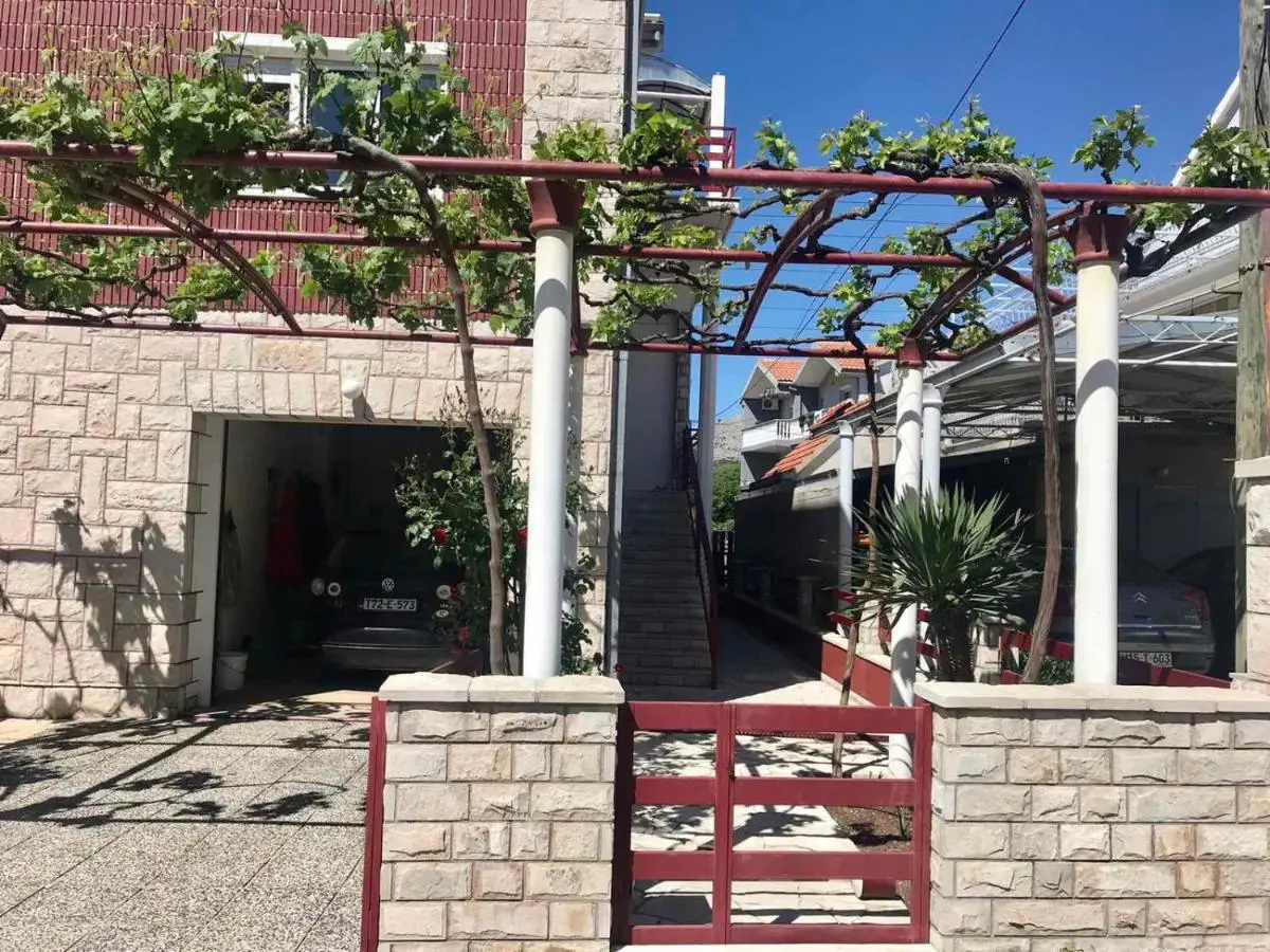 Apartmani RADA