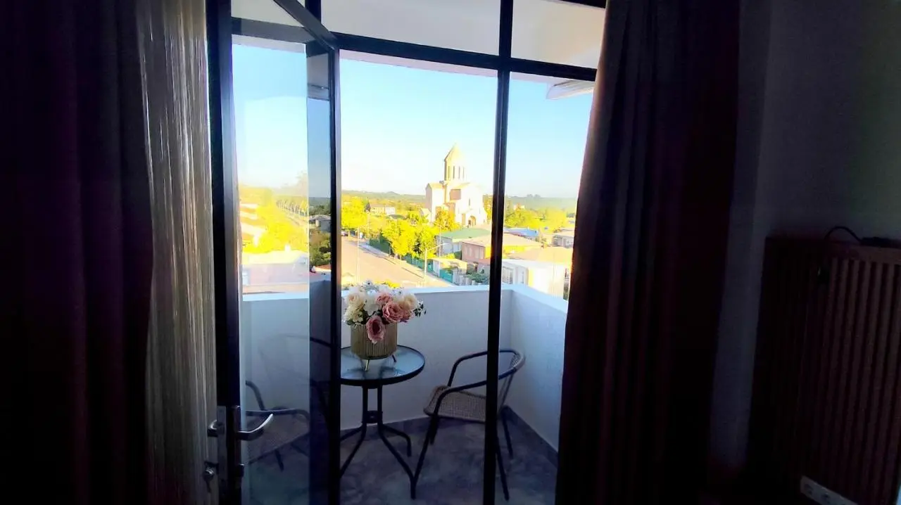 Hotel Red Tower