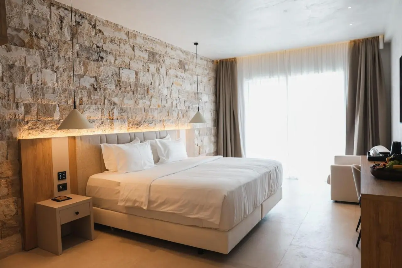 Drymades Inn Resort