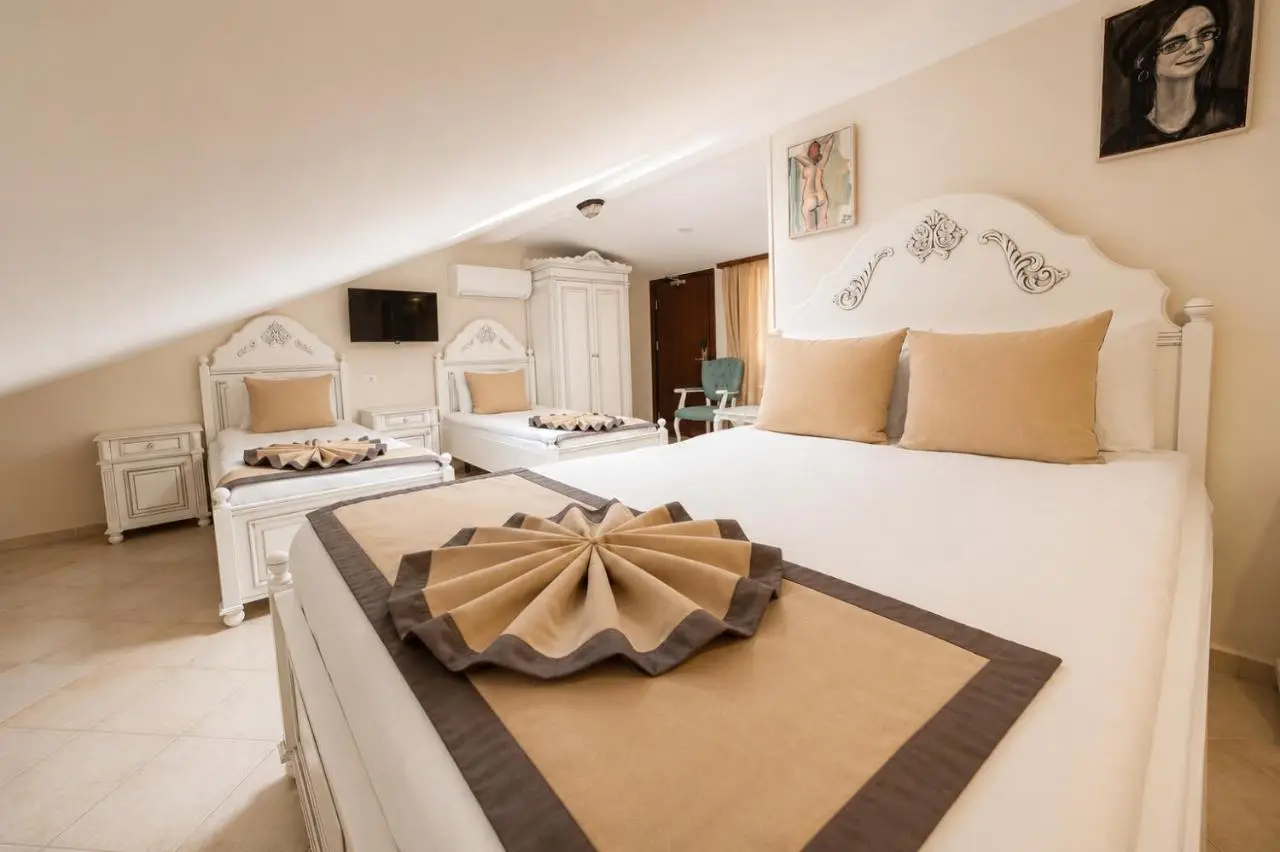 La Paloma Hotel