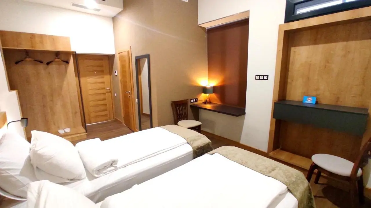 Apart Hotel Banovani