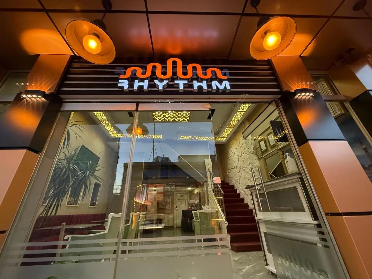 RHYTHM HOTEL