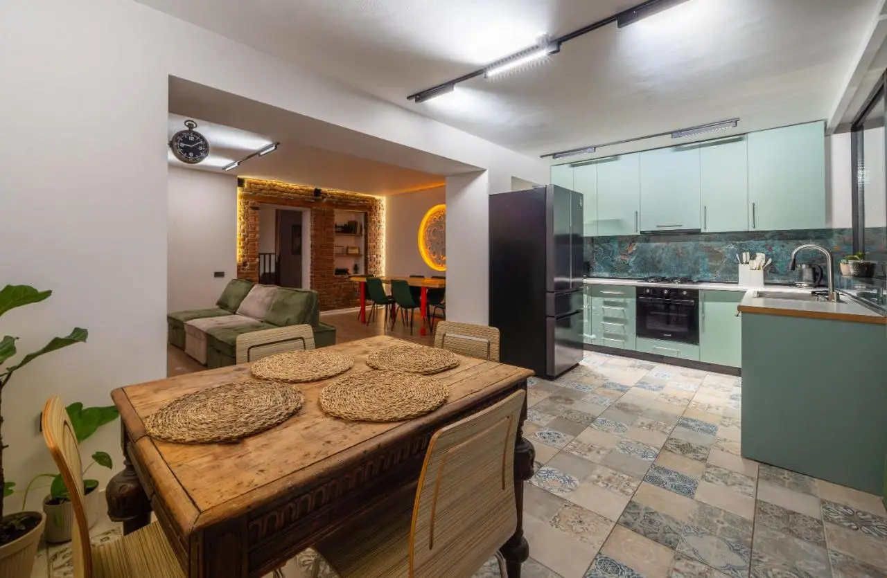 Niabi 3BDR Villa with pool