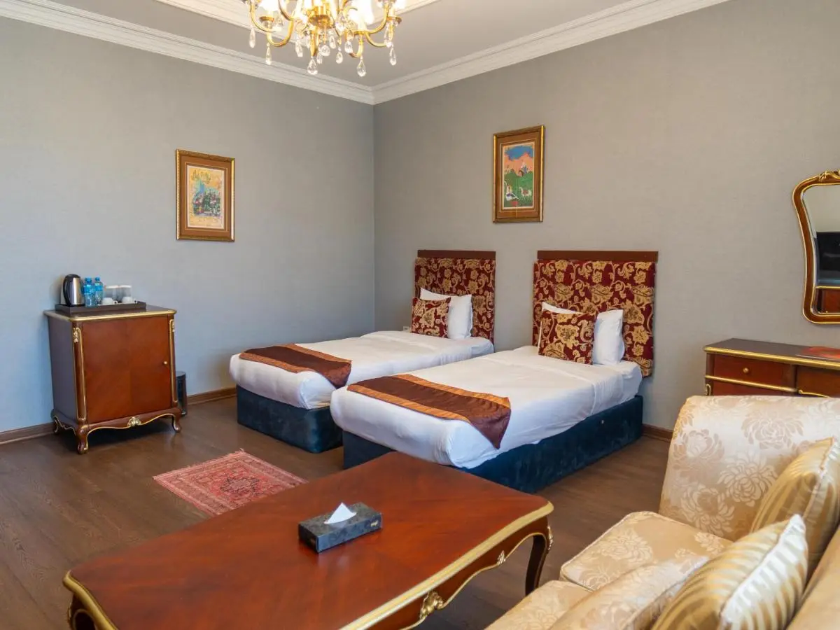 Shah Palace Luxury Museum Hotel