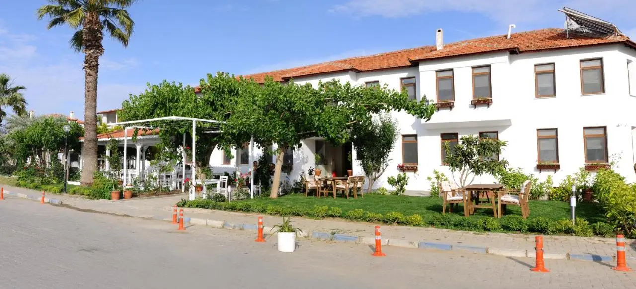 Teos Lodge Pansiyon