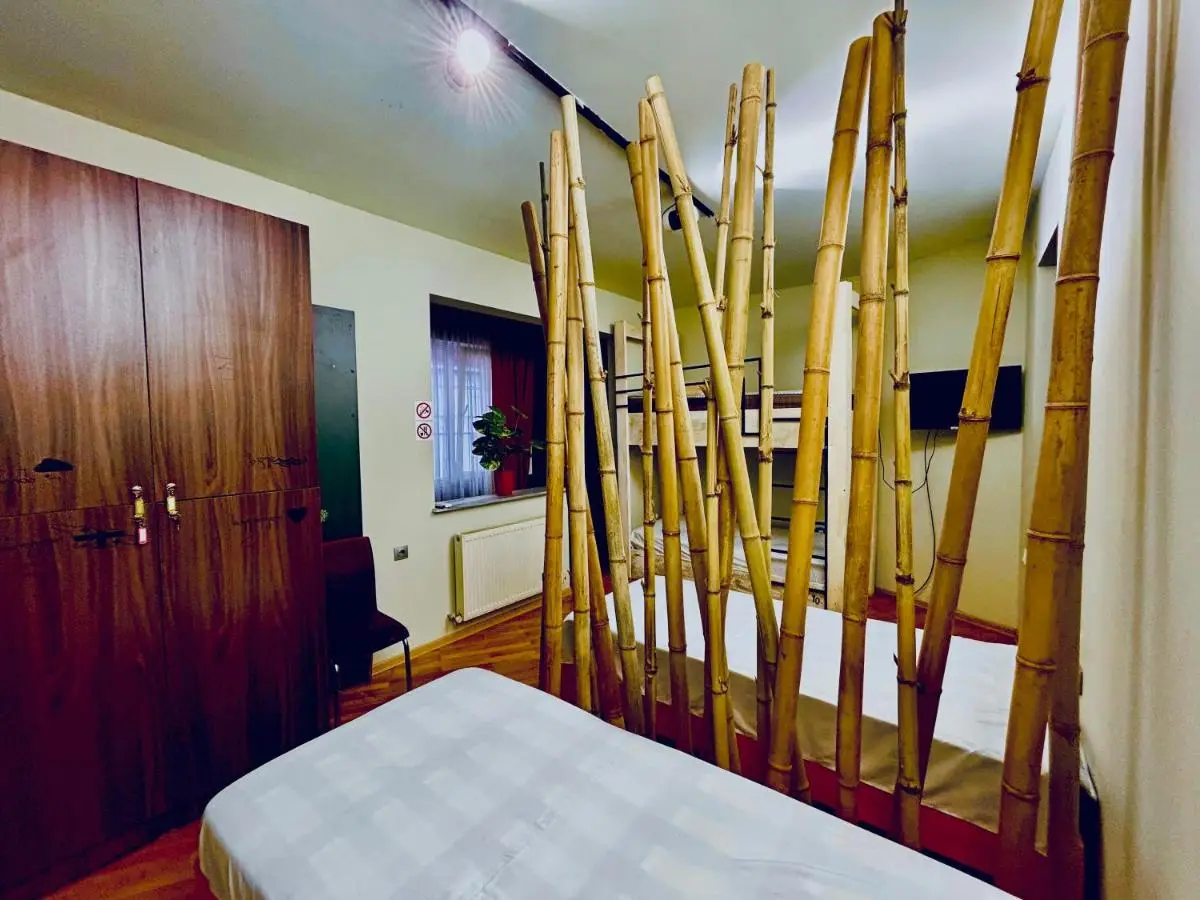Porta Hostel