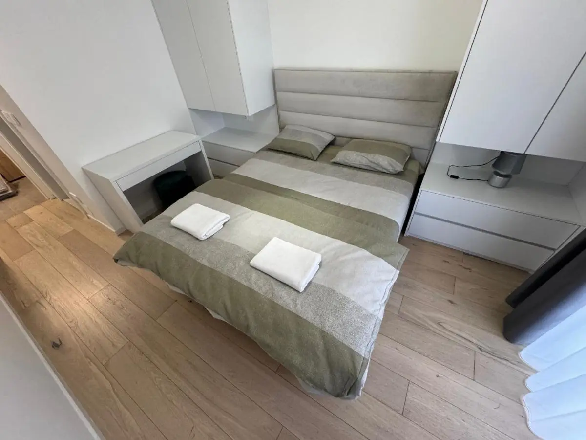 Lux Sarajevo Waves 2bdr apartment with private parking