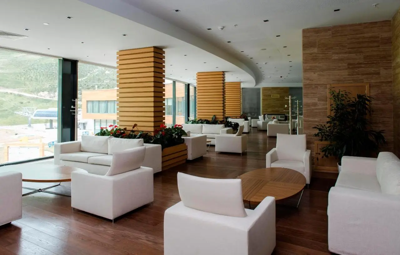 Zirve Hotel
