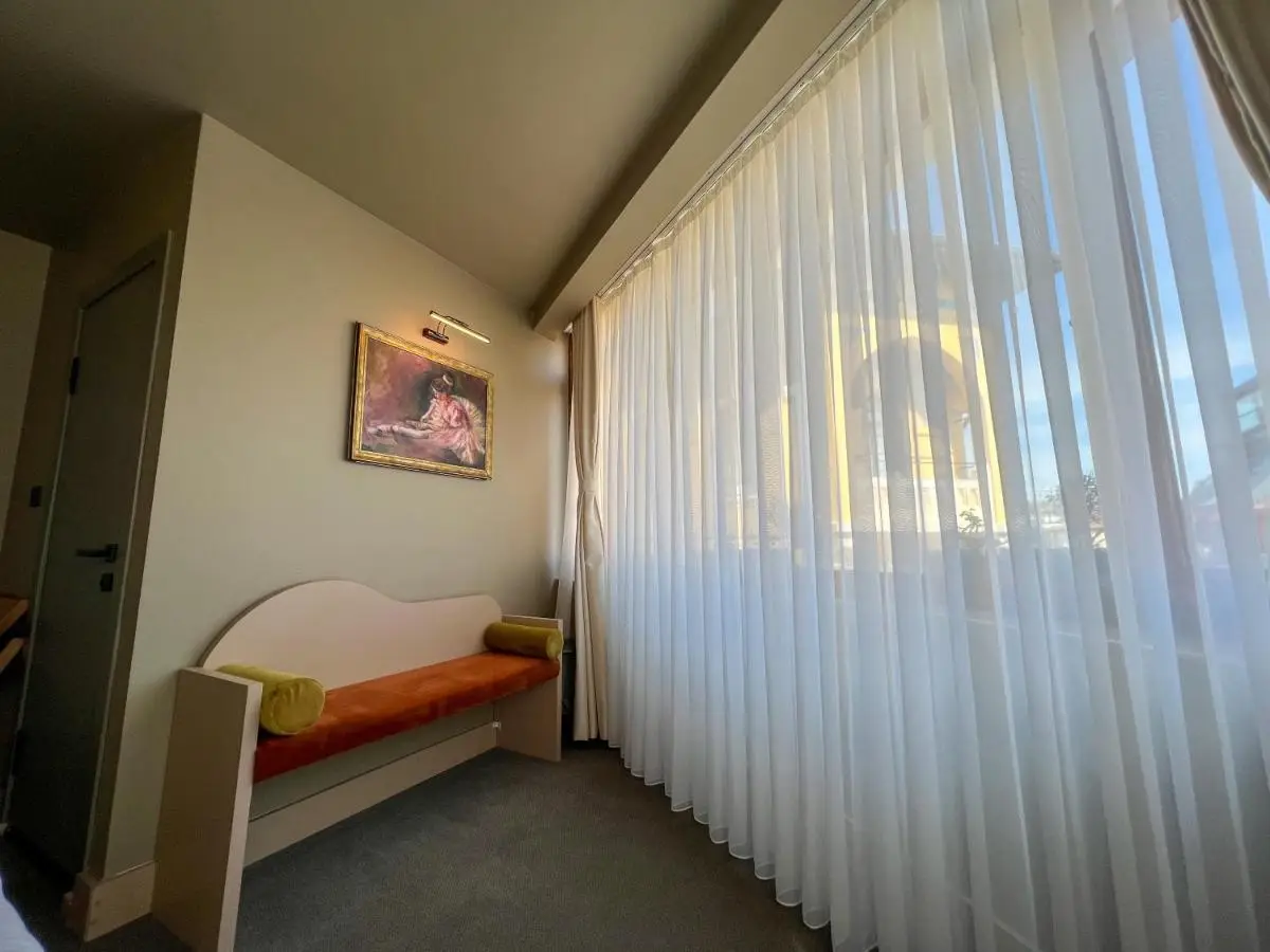 By Kinyas Hotel