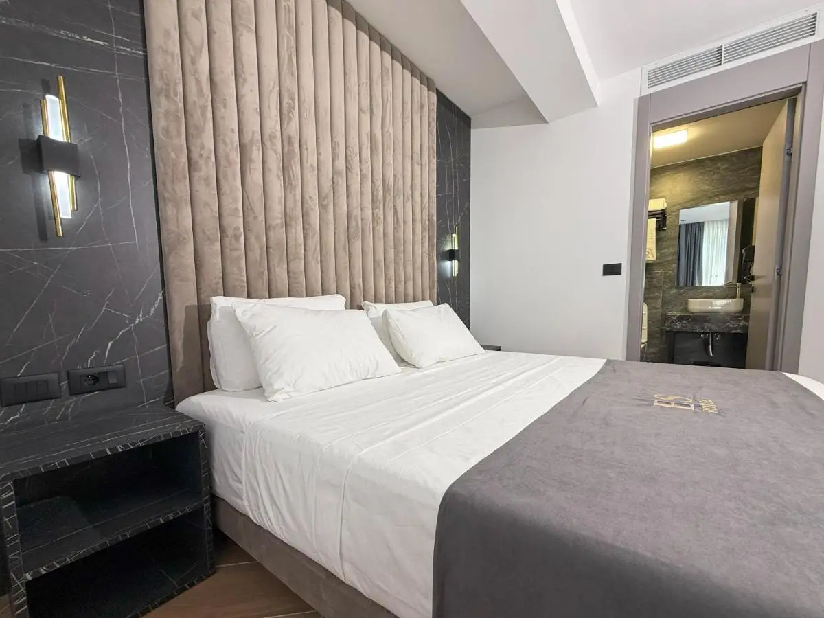 ES Hotel
