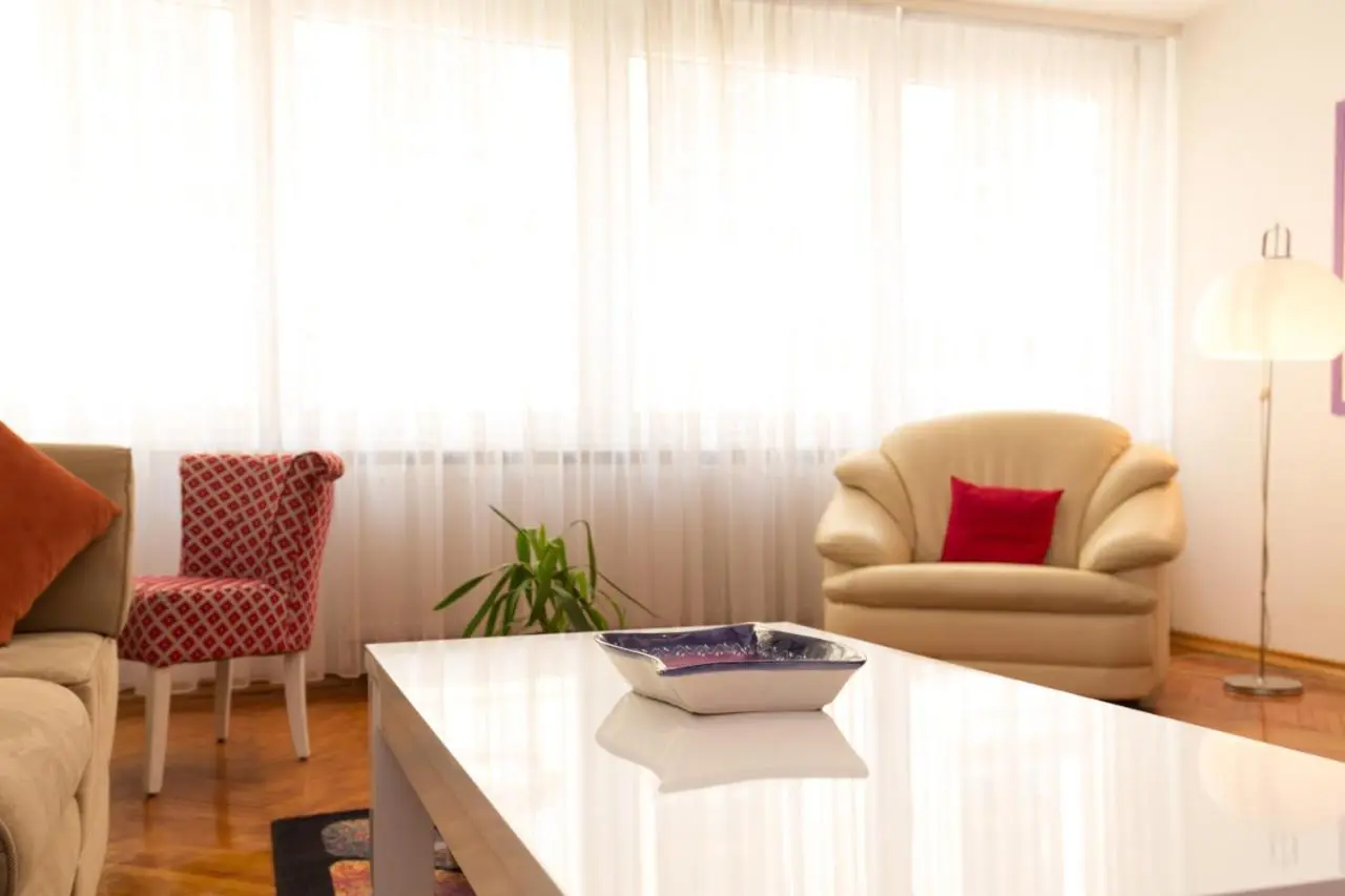 Apartment Gloria