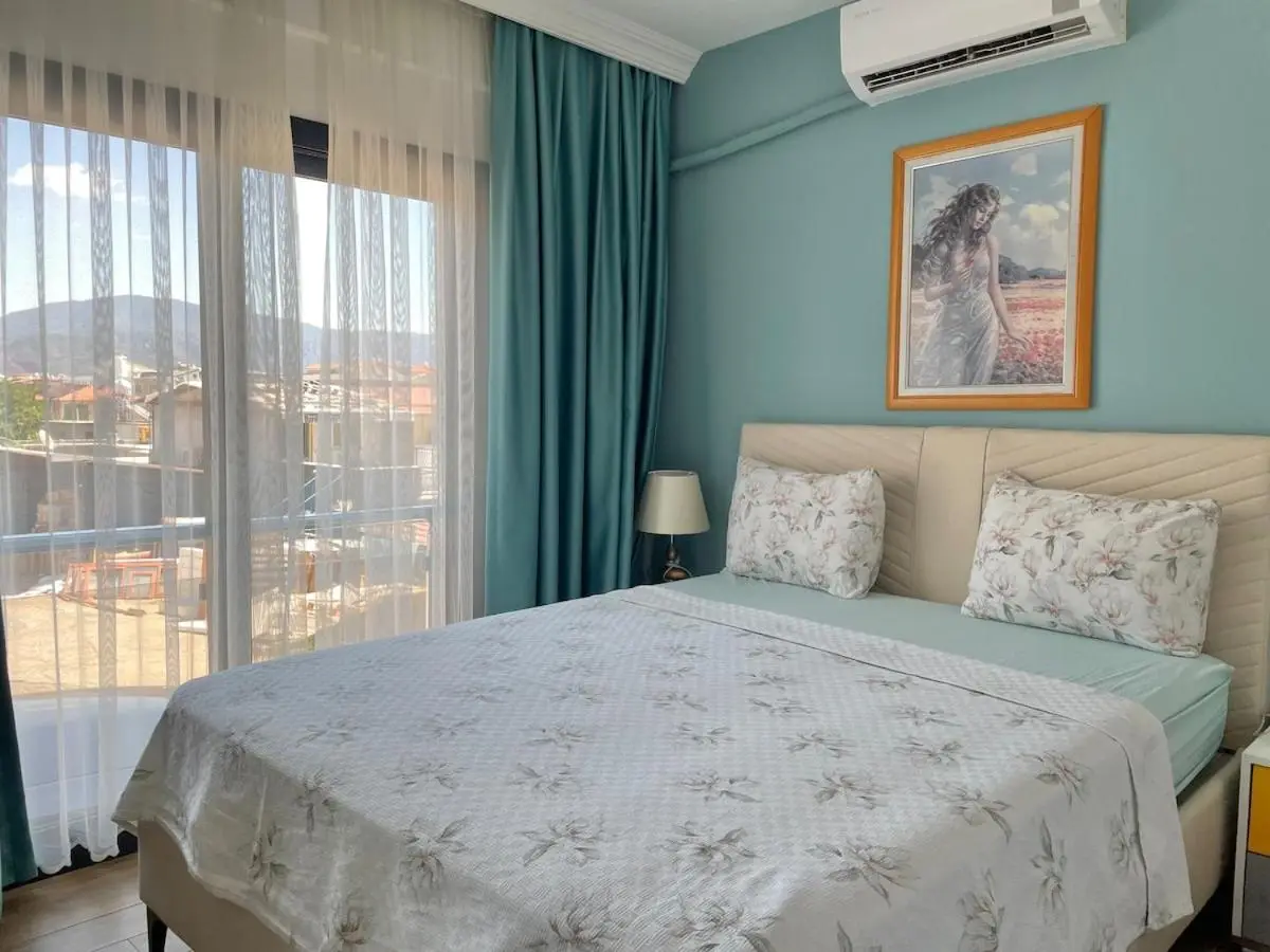 Deniz Manzaralı, Plaja 100 Metre, Luks Daire 1