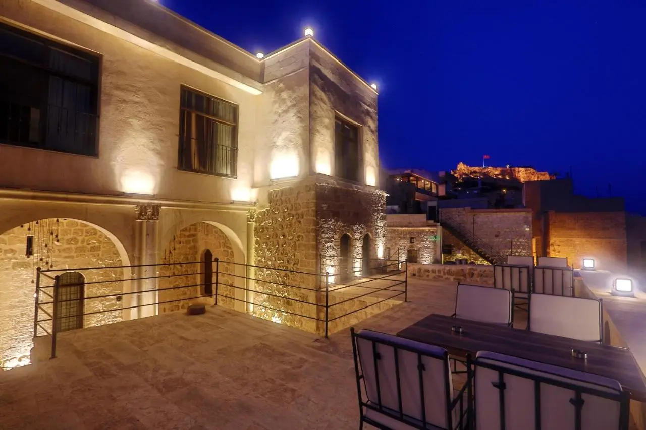 Mezova Otel