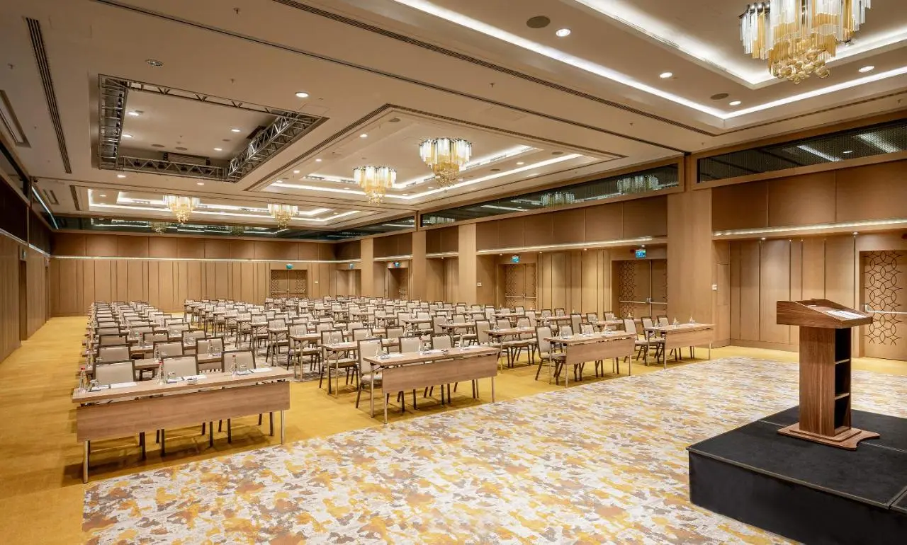 Renaissance Istanbul Polat Bosphorus Hotel