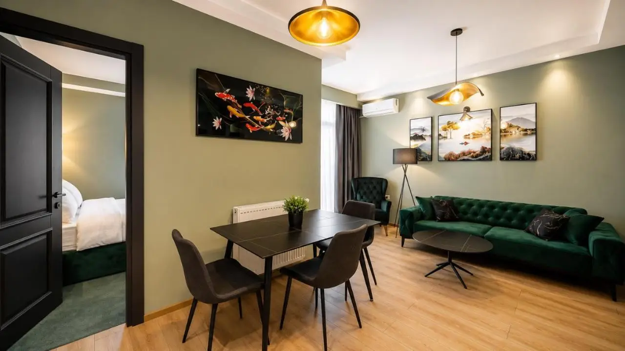 Gori Palace - Modern Apartments in City Centre