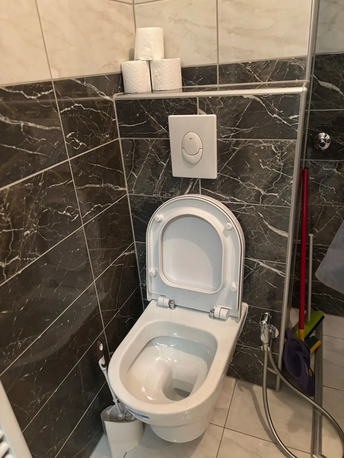 Apartment Adi
