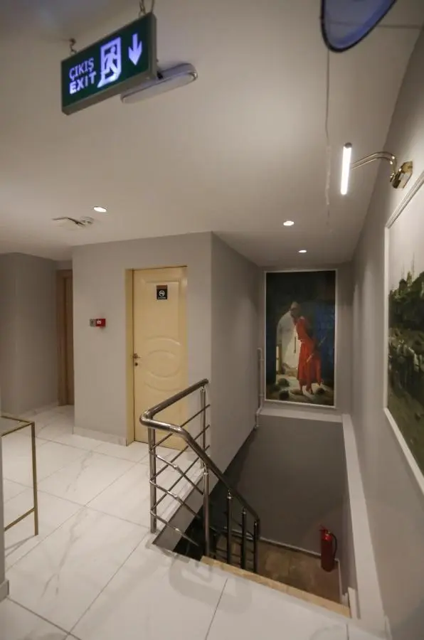 Astro Suites