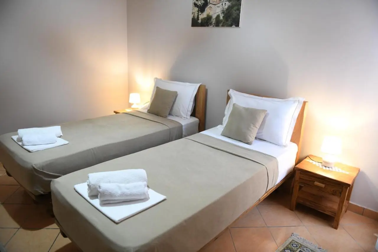 Guesthouse Leo