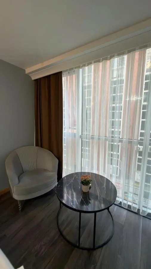 Waves hotel