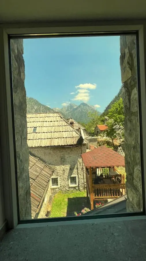 Stonehouse villa