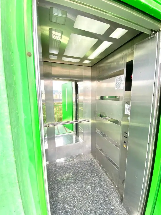 Hotel Somi Inn