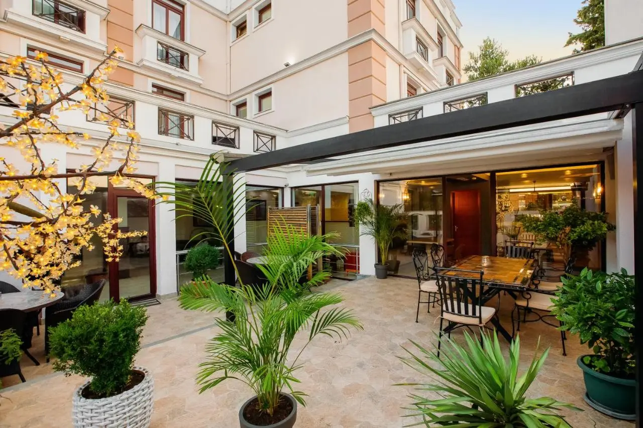 Urban Boutique Hotel