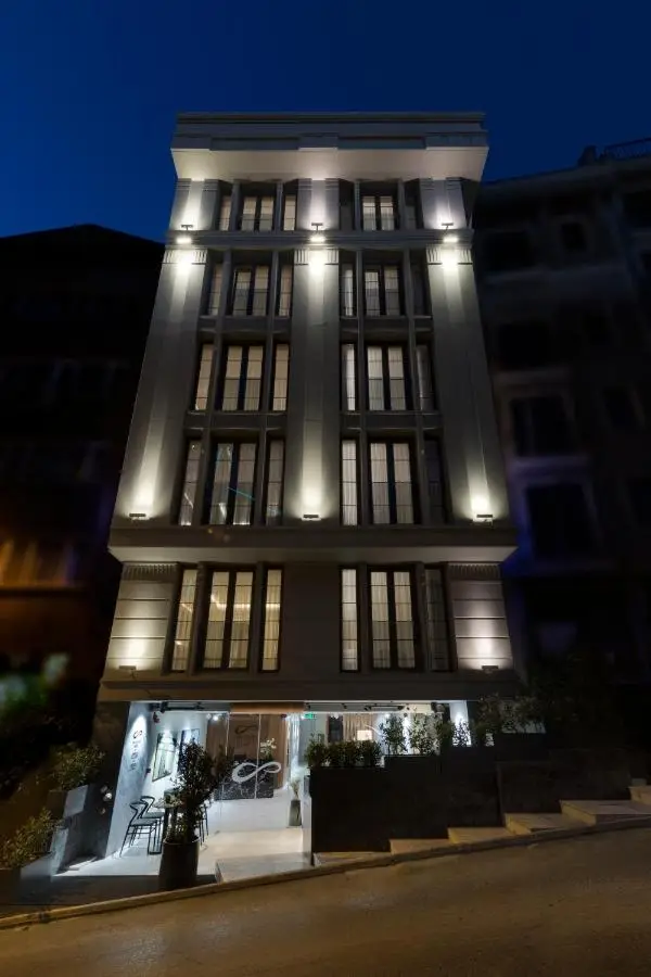 Endless Art Hotel-Special Category