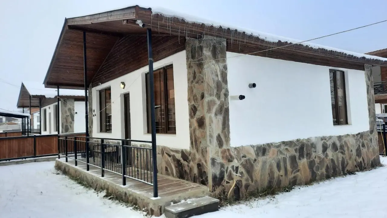 2 Small House