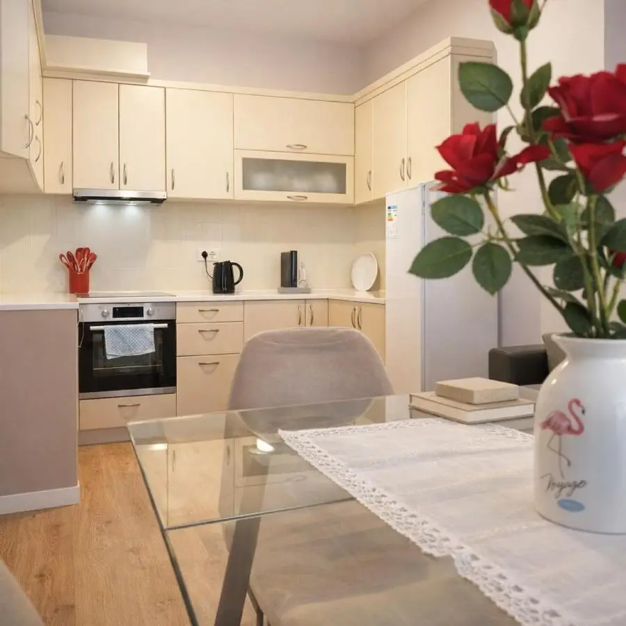 Eni`s Apartments