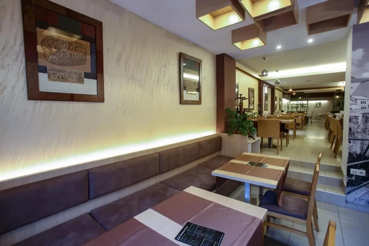 Hotel Emen