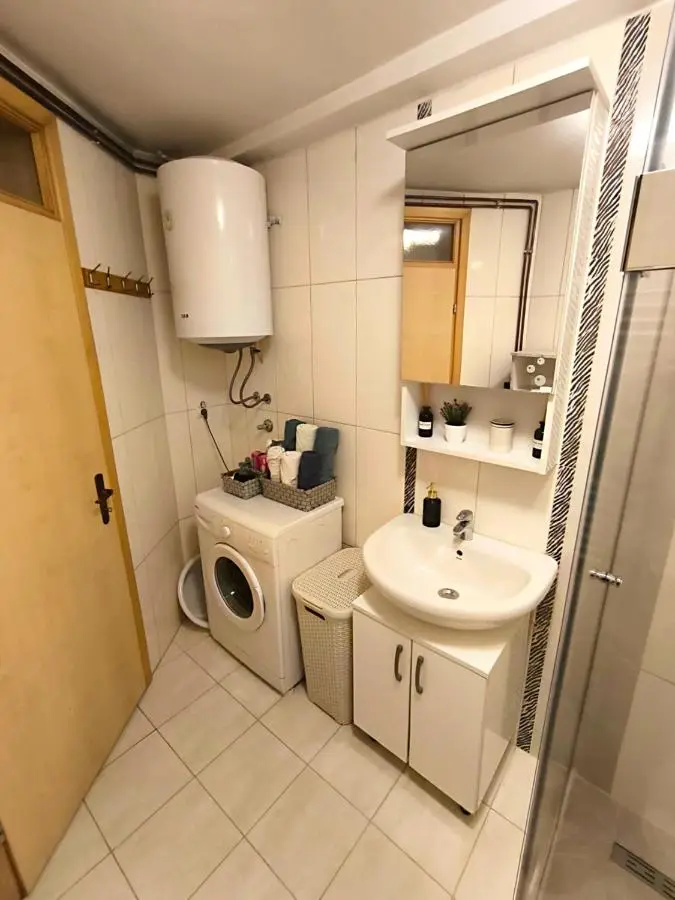 GREEN Apartment