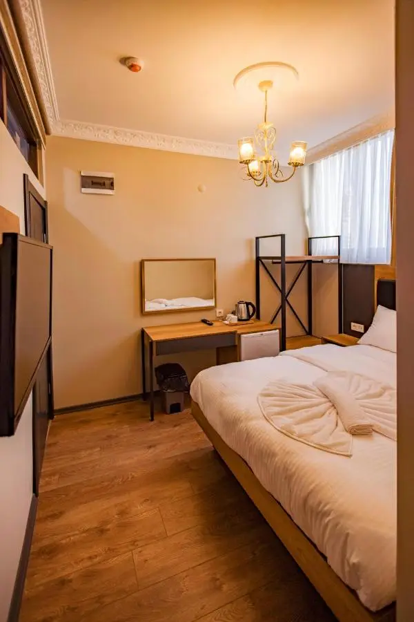 Grand Balyan Hotel & Restaurant
