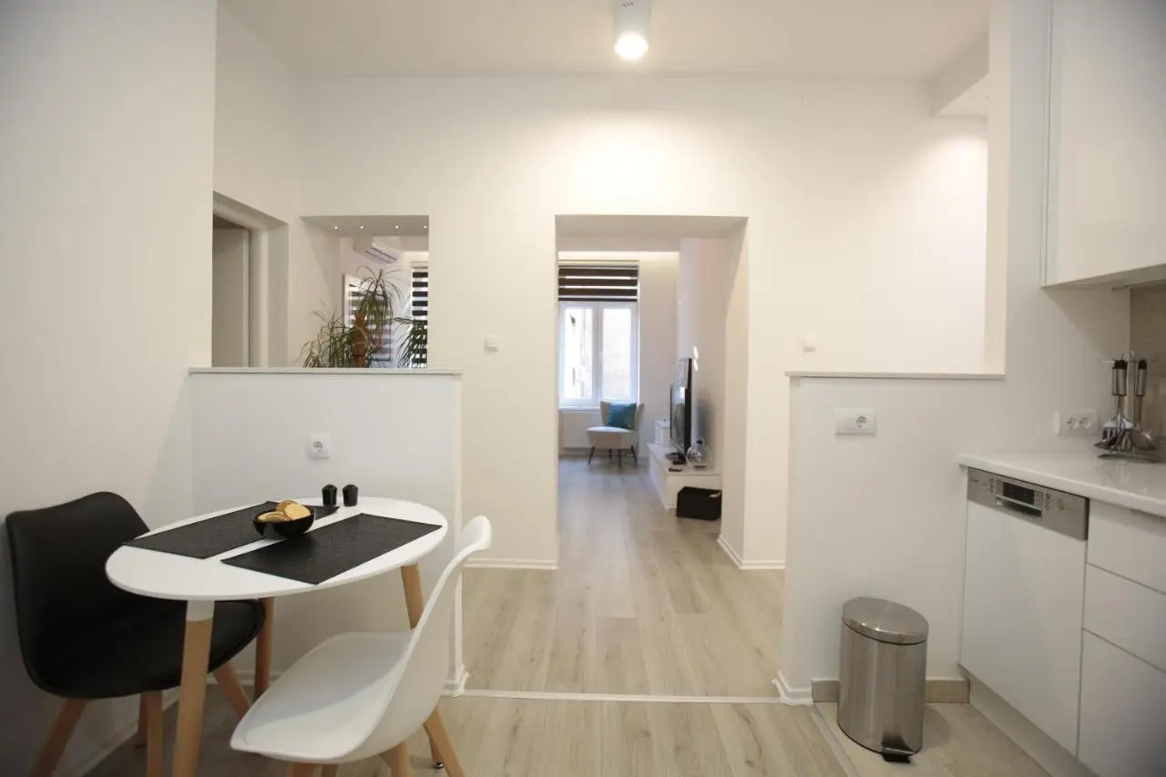 Miaap Apartments