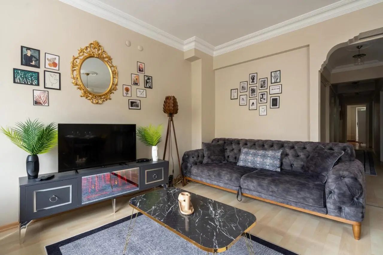 Beşiktaş And Şişli Luxury Central Flat