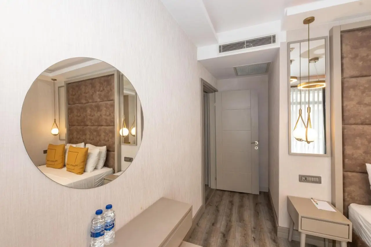 Massimo Hotel