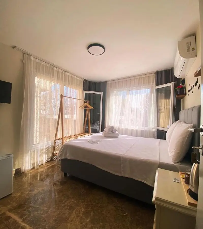 Büyükada Çarşı Pansiyon