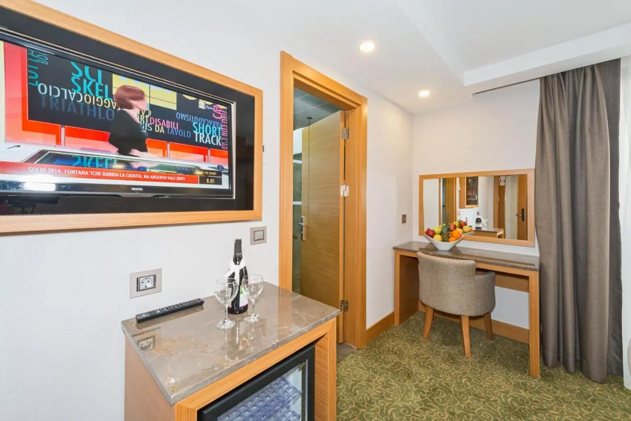 Bisetun Hotel