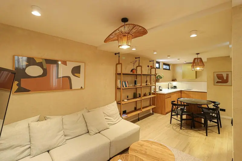 Newly Designed 2BR Apartment In Center-By Wehost