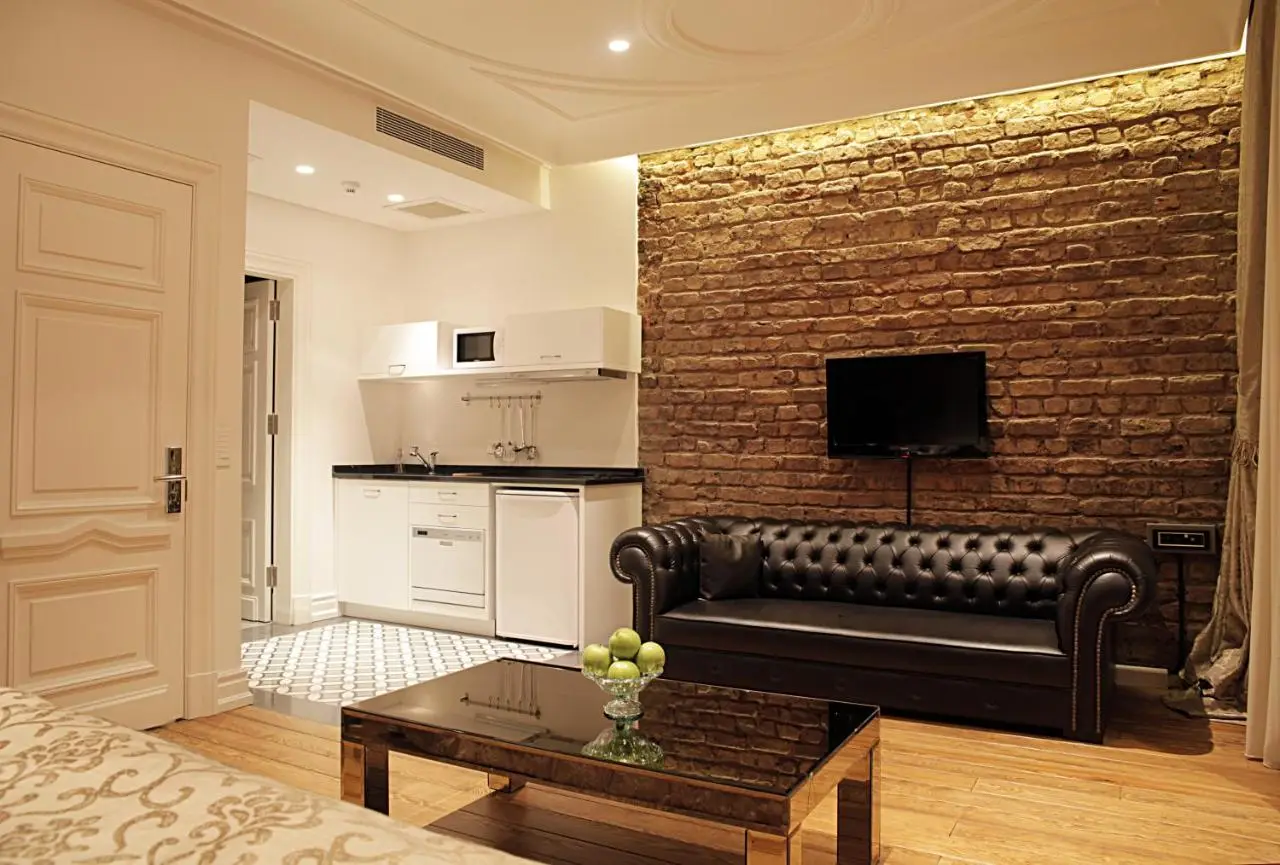 Frida Suites