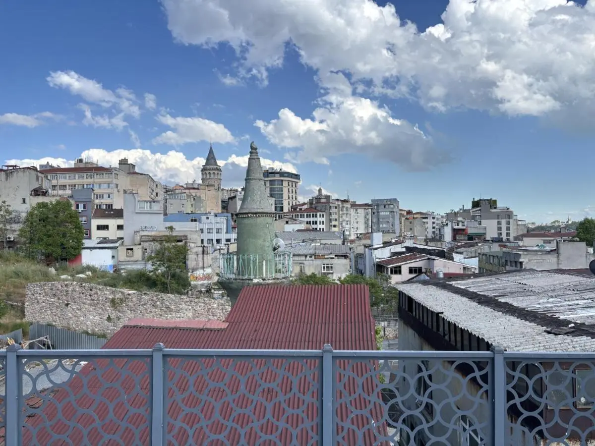 1BR w Turkish Hammam • Central Galata Stay
