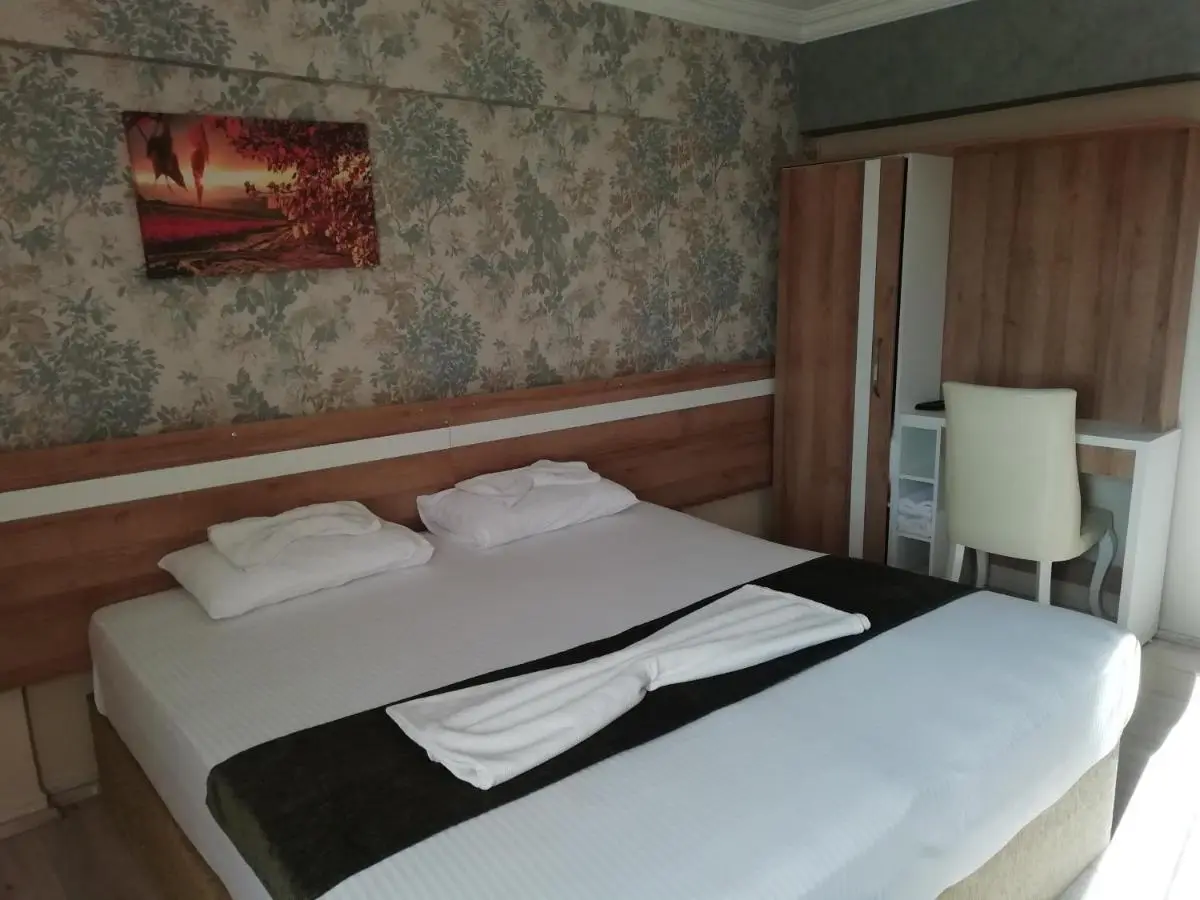 Grand Ece Hotel