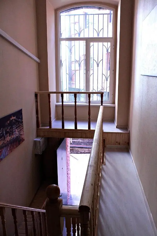 HOME 6