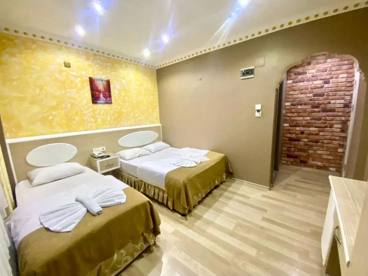 Grand Oral Hotel