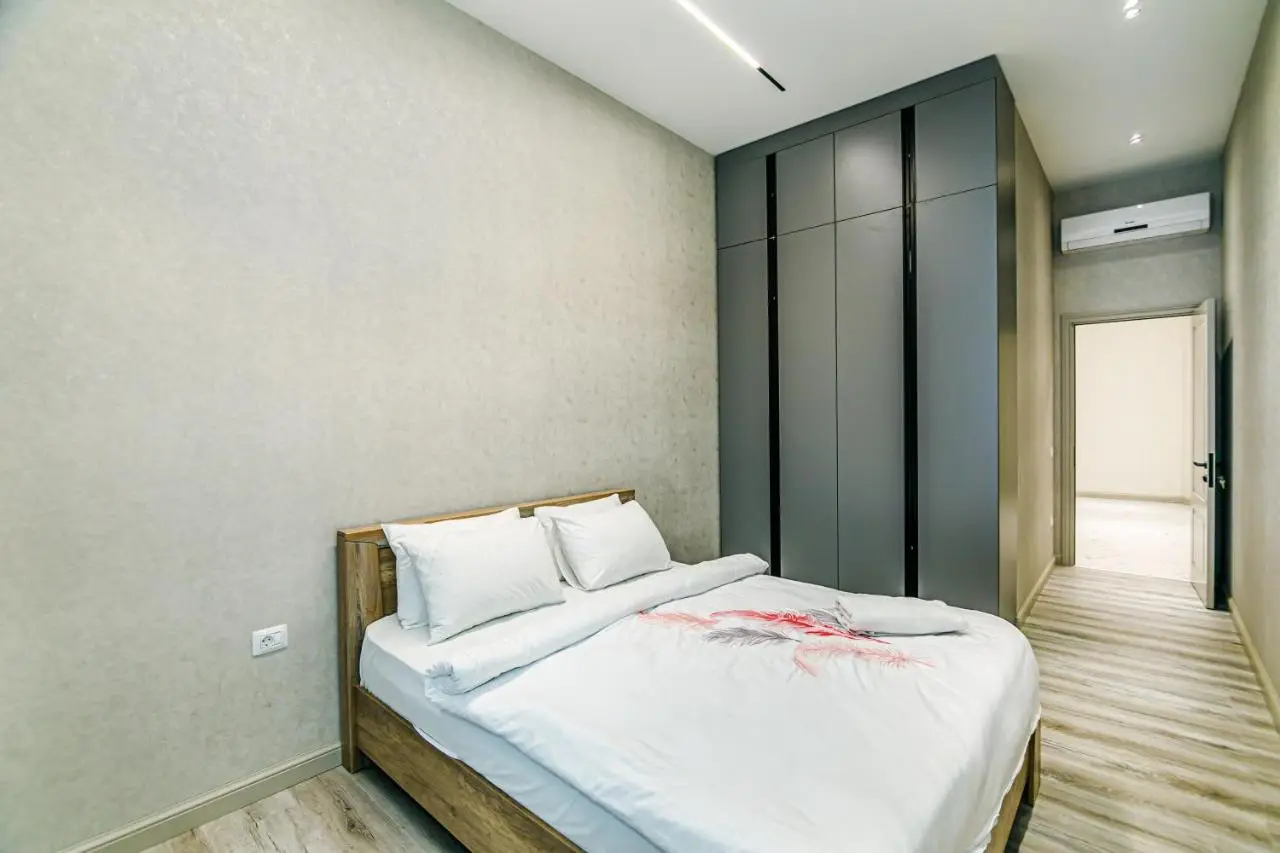 WHITE Luxury Apartment in Nizami street