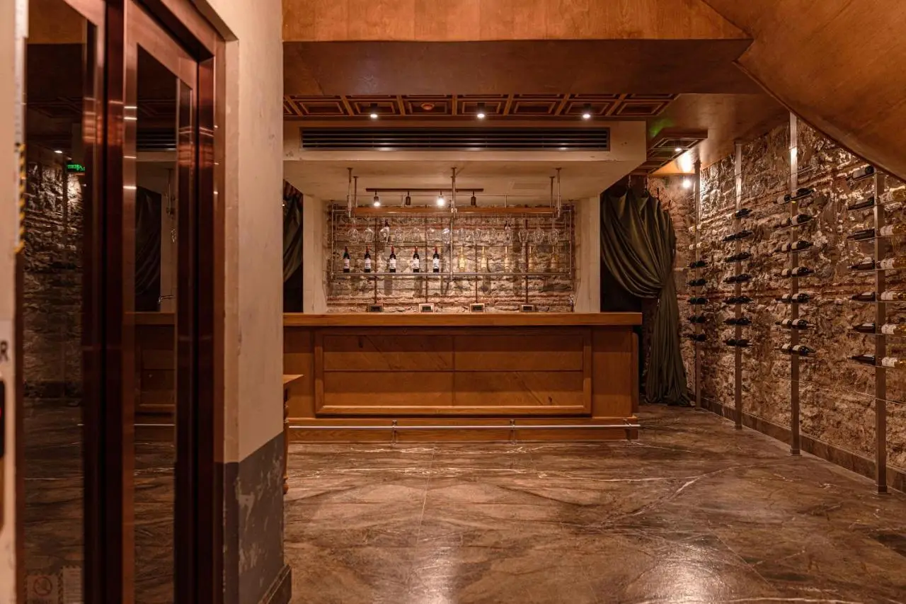 Stone Inn Galata