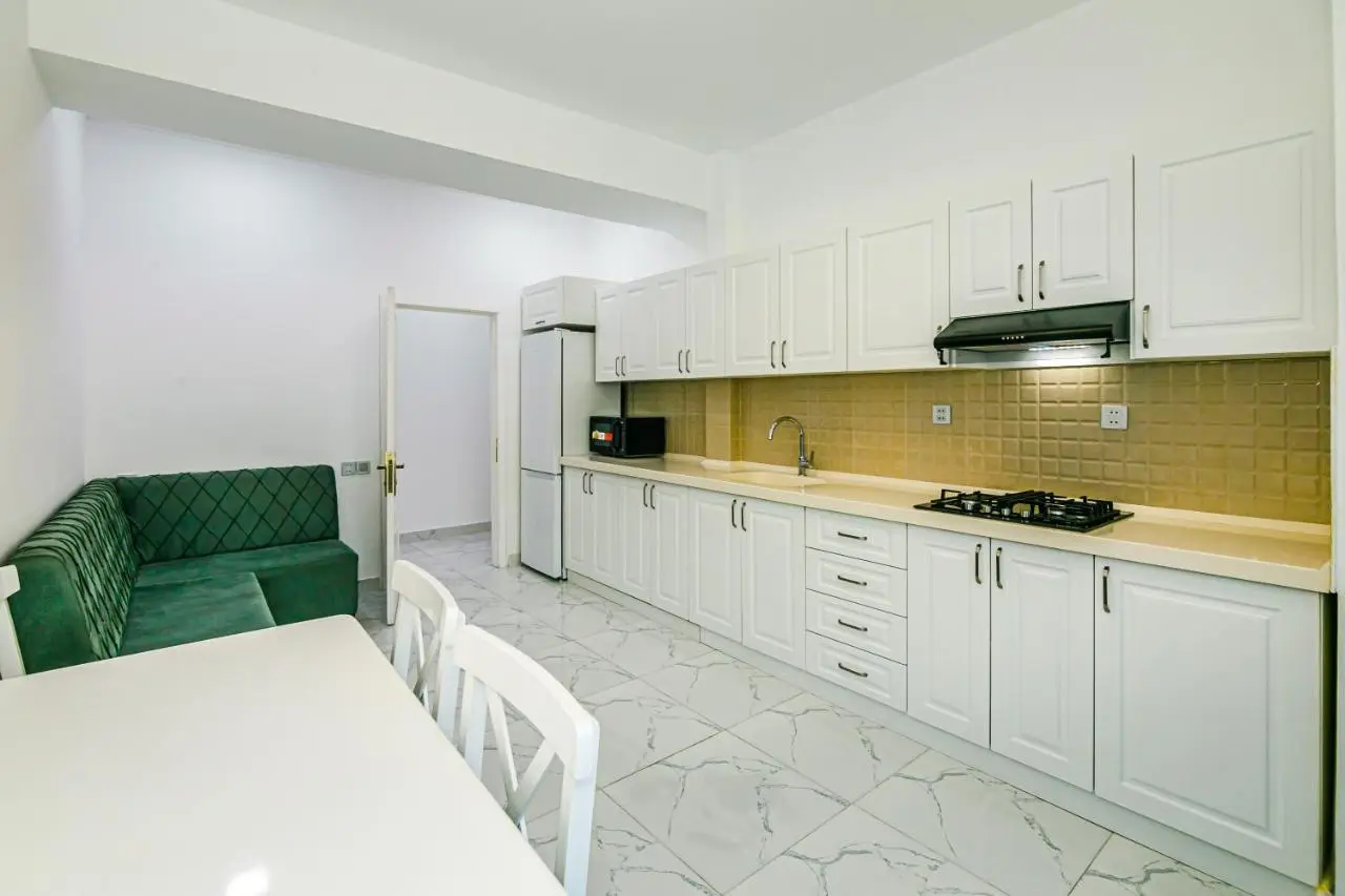 Central Elegance Suite